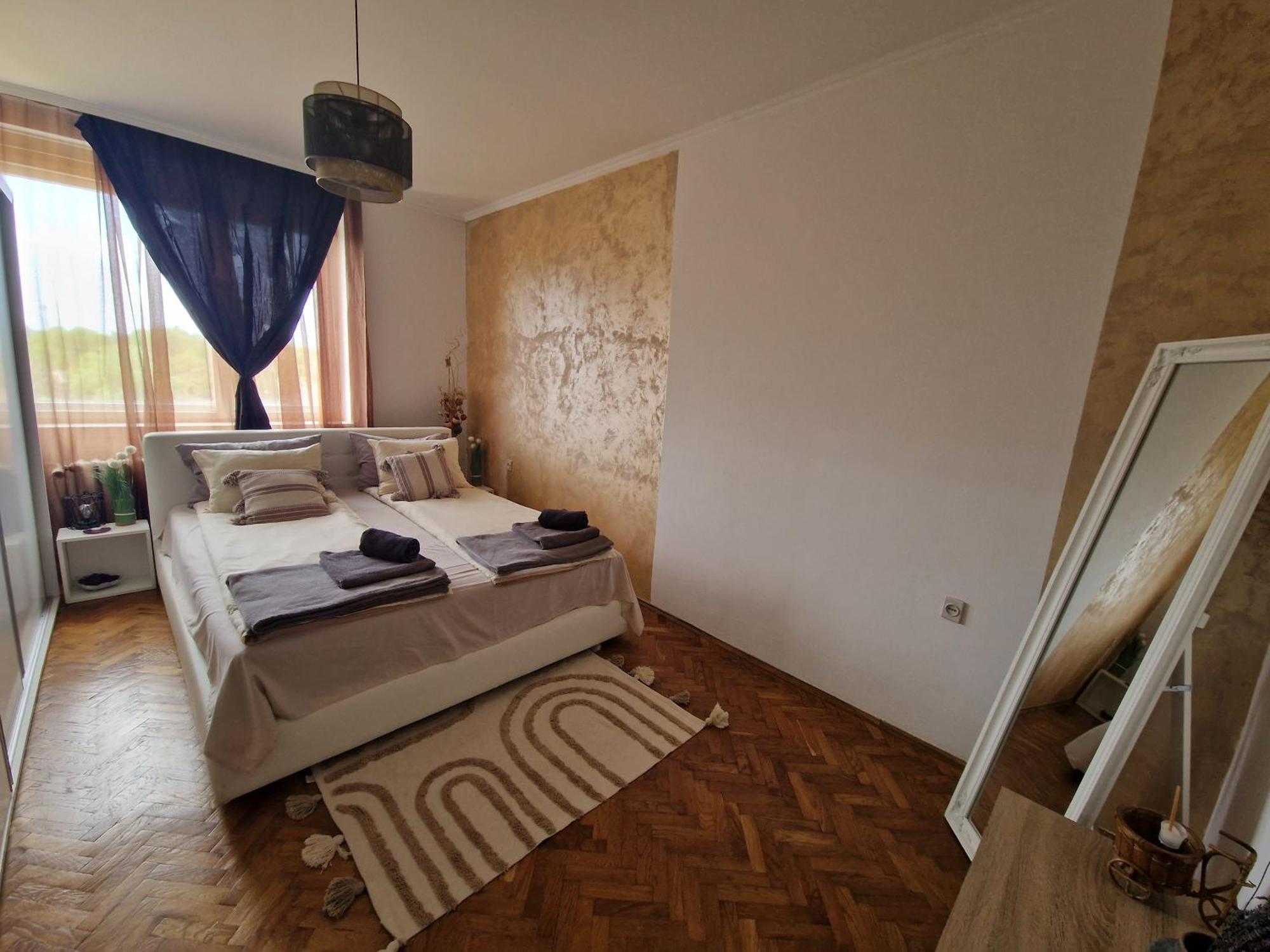 Aparmani Djuric Apartment Subotica Exterior foto